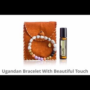 Beautiful blend roll on